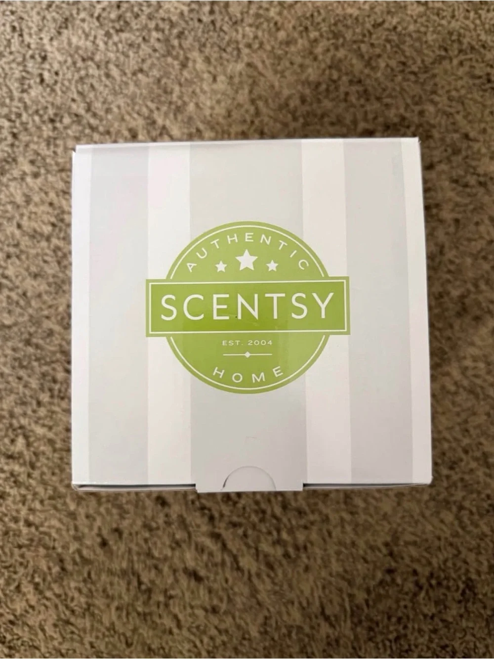 Scentsy Ceramic Santa Head Decoration - Red, White, Peach